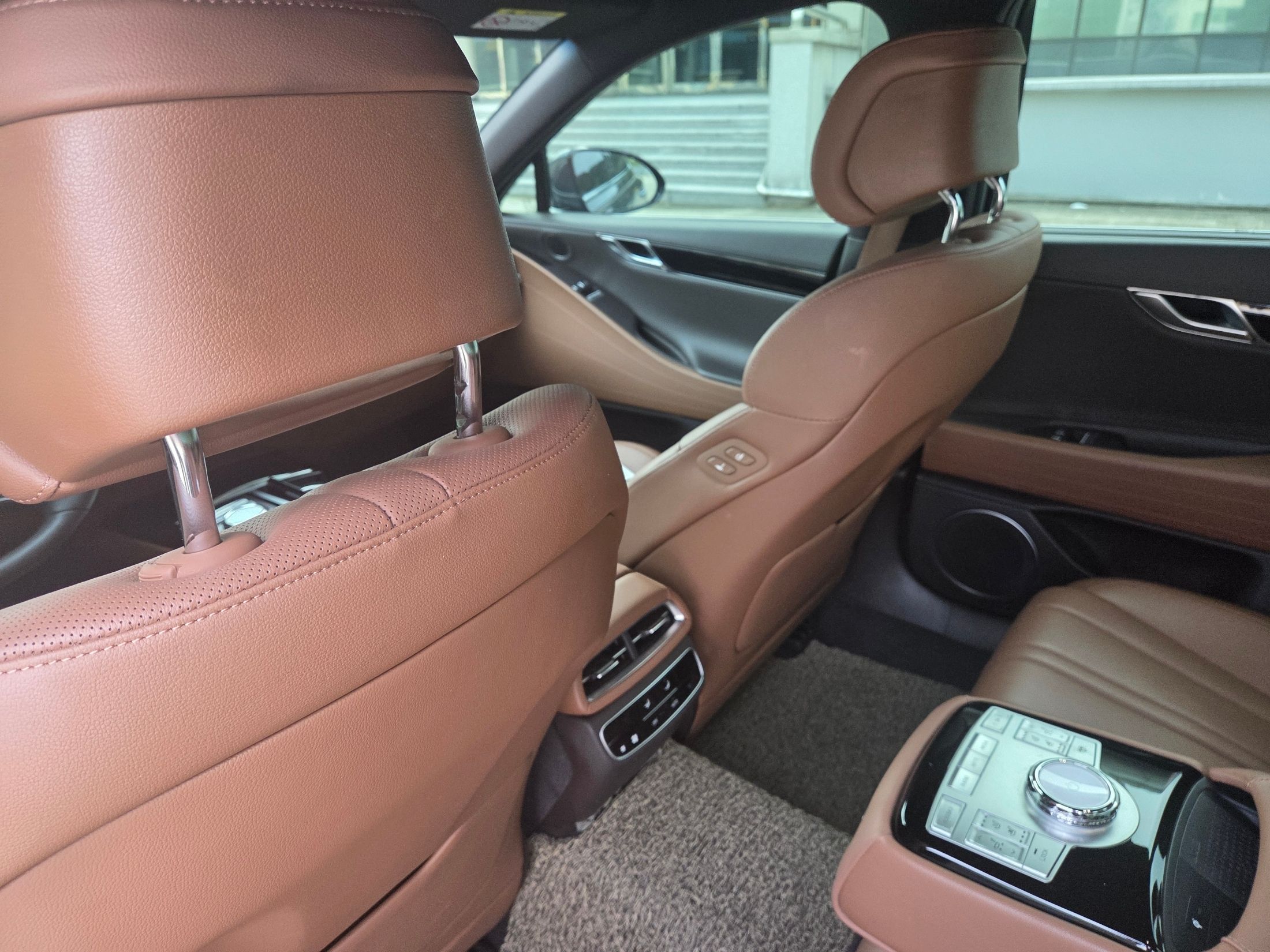 GENESIS G80 RG3 2022