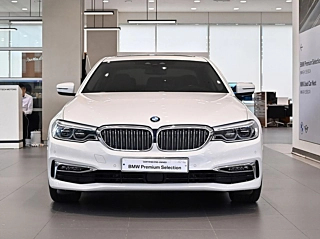 BMW 5-SERIES G30 2020