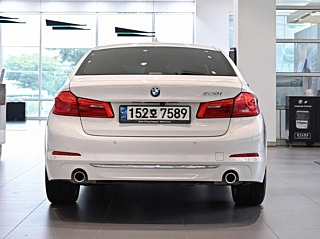 BMW 5-SERIES G30 2020
