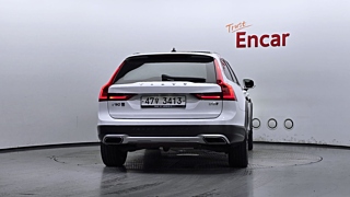 VOLVO V90 CROSS COUNTRY 2018