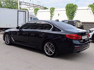 BMW 5-SERIES G30 2020