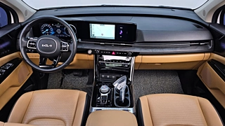 KIA CARNIVAL  4 GENERATION 9 Seater Signature 2022
