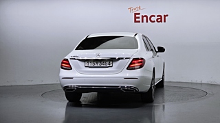 MERCEDES BENZ E-CLASS W213 2020