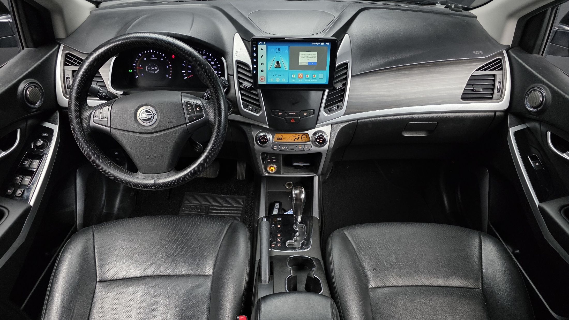 SSANGYONG KORANDO C 2015