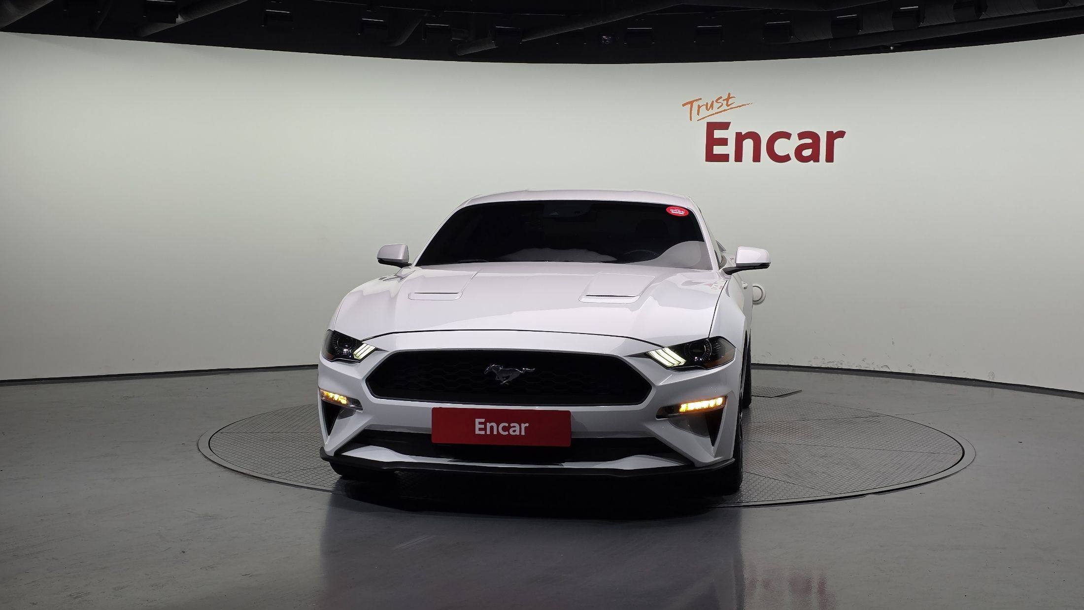 FORD MUSTANG 2018