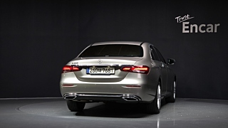MERCEDES BENZ E-CLASS W213 2020