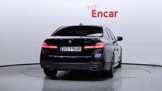 BMW 5-SERIES G30 2020