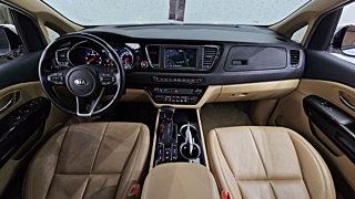 KIA CARNIVAL 2018