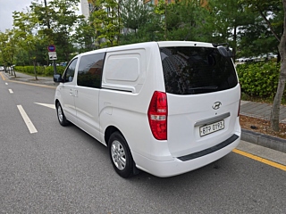 HYUNDAI STAREX GRAND 2017