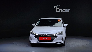 HYUNDAI AVANTE AD 2019