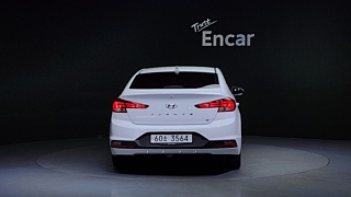 HYUNDAI AVANTE AD 2019