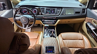 KIA CARNIVAL 2019