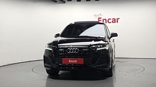 AUDI Q7 4M 2023