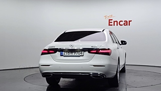 MERCEDES BENZ E-CLASS W213 2023