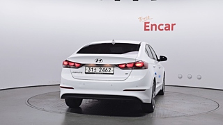 HYUNDAI AVANTE AD 2018