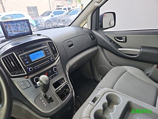 HYUNDAI STAREX GRAND 2019