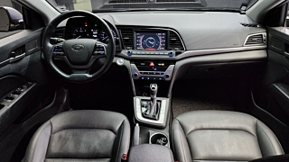 HYUNDAI AVANTE AD 2016