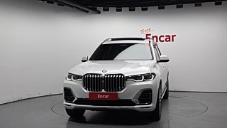 BMW X7 G07  2022