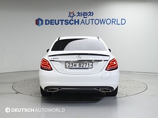 MERCEDES BENZ C-CLASS W205 2018