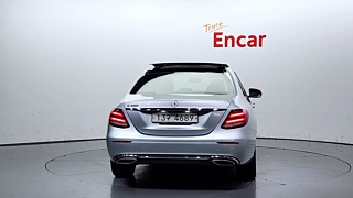MERCEDES BENZ E-CLASS W213 2016