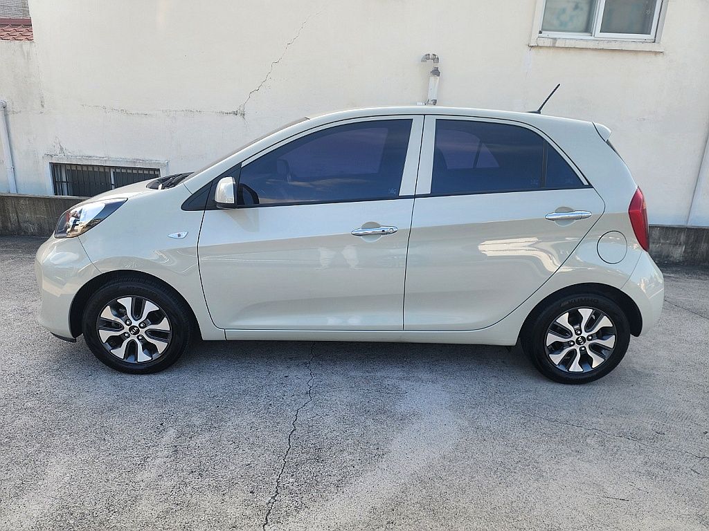 KIA MORNING 2016