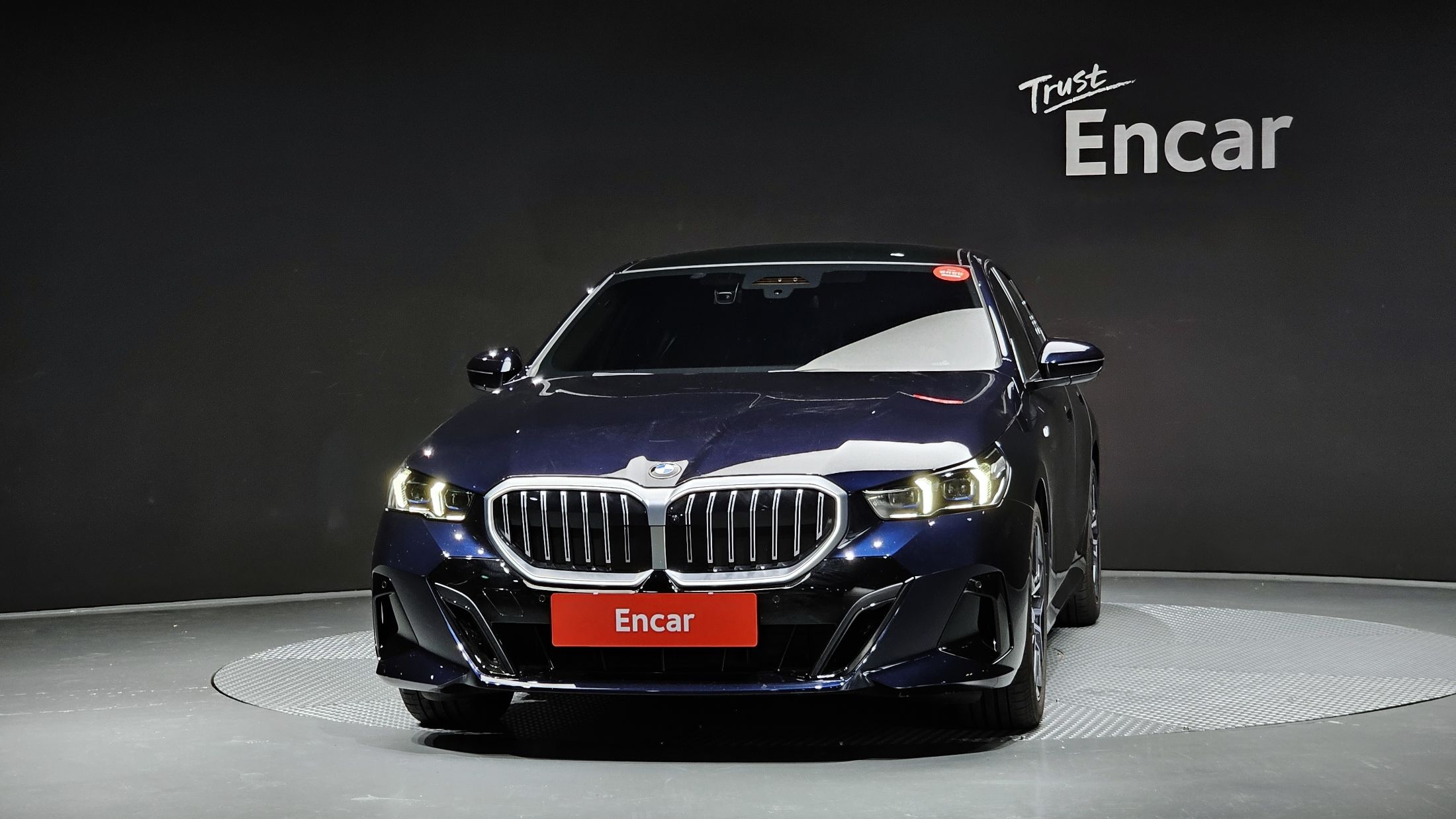 BMW 5-SERIES G60 2024