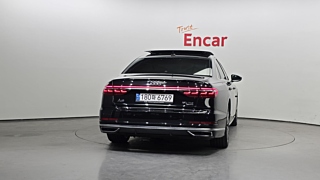 AUDI A8 D5 2021