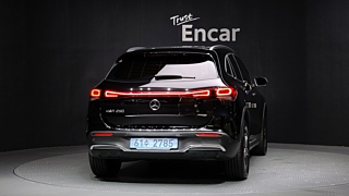 MERCEDES BENZ EQA H243 2023