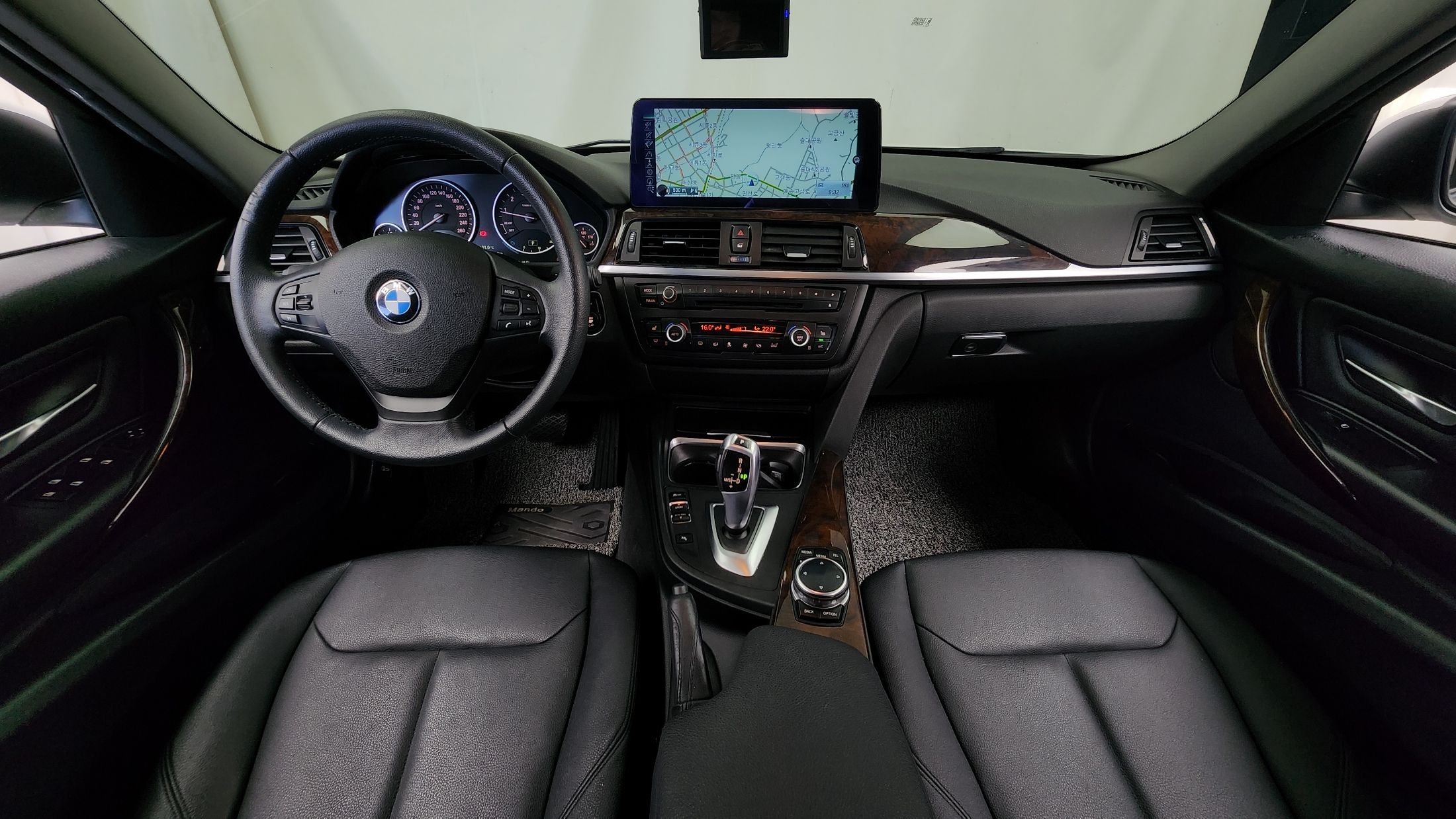 BMW 3-SERIES F30 2014