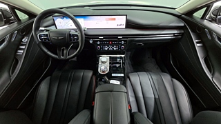 GENESIS G80 RG3 2024