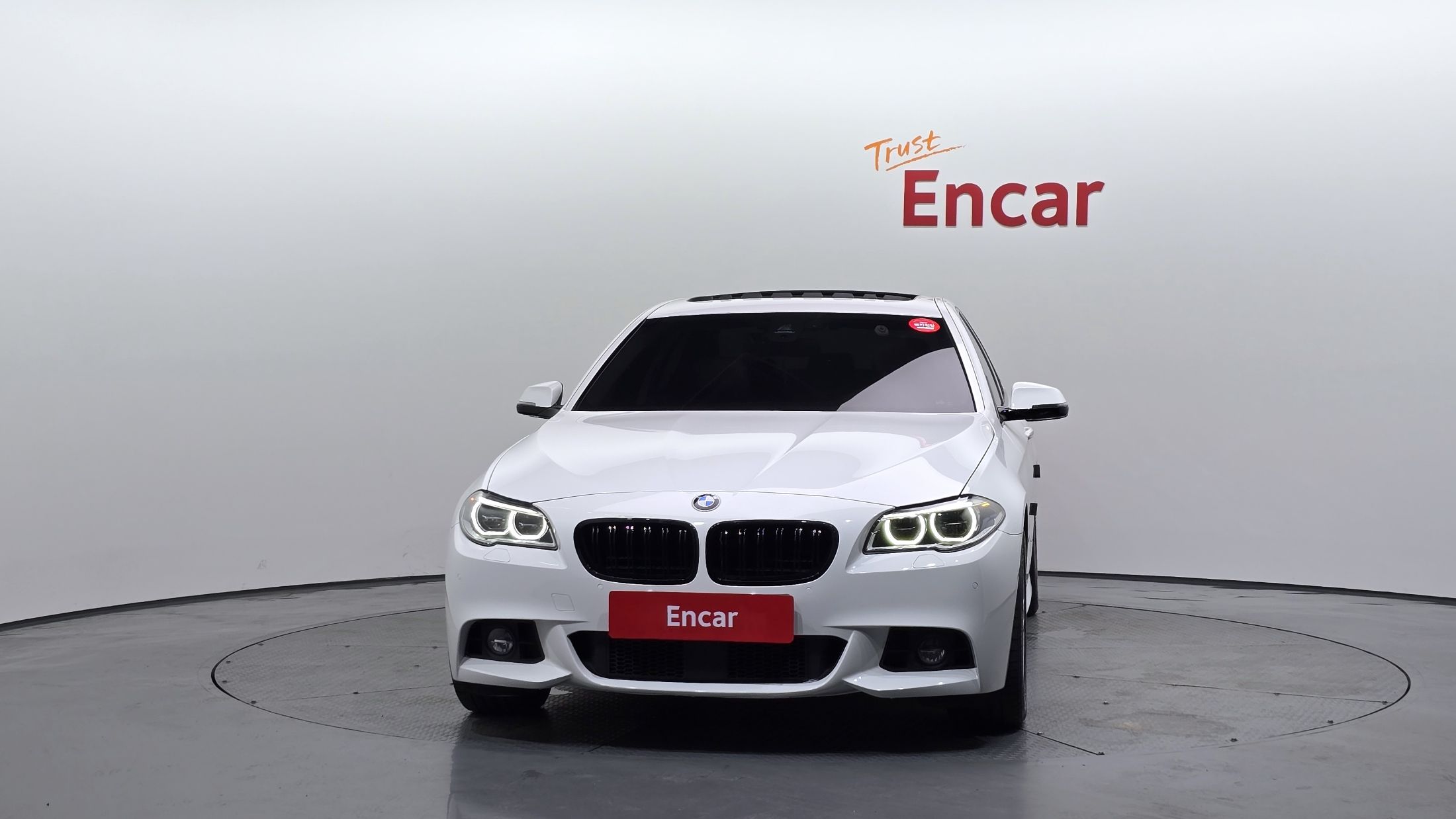 BMW 5-SERIES F10 2016