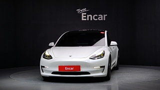 TESLA MODEL 3 2021