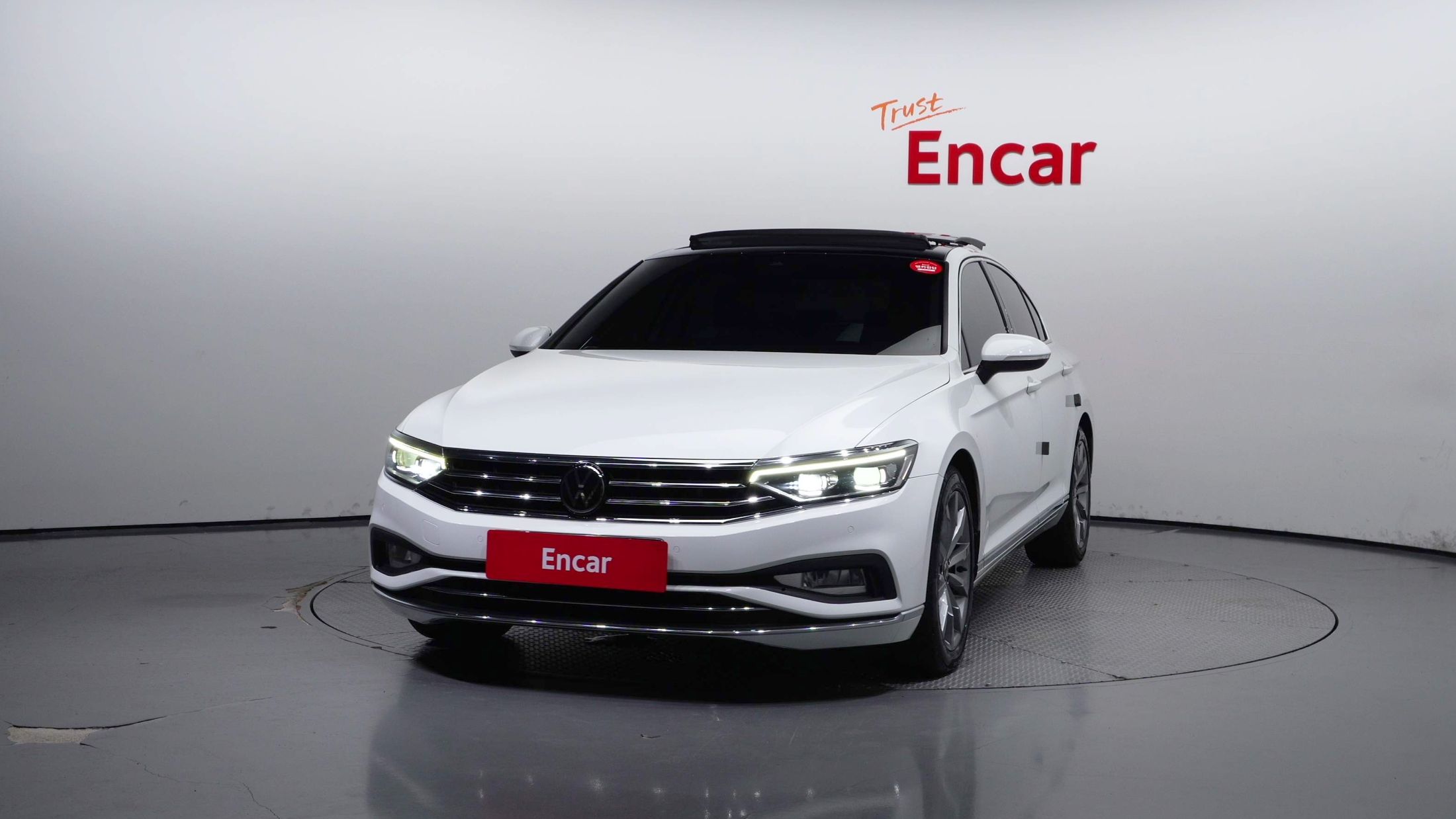 VOLKSWAGEN PASSAT GT B8 2022
