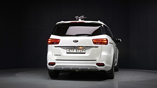 KIA CARNIVAL 2018