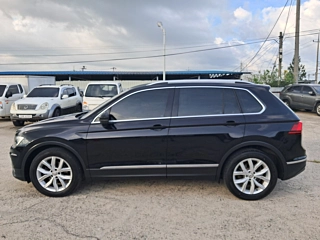 VOLKSWAGEN TIGUAN 2020