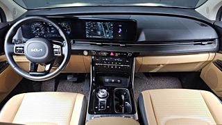 KIA CARNIVAL 2023