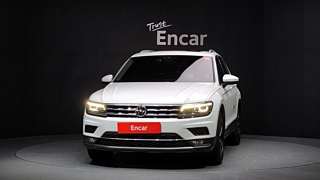 VOLKSWAGEN TIGUAN 2019