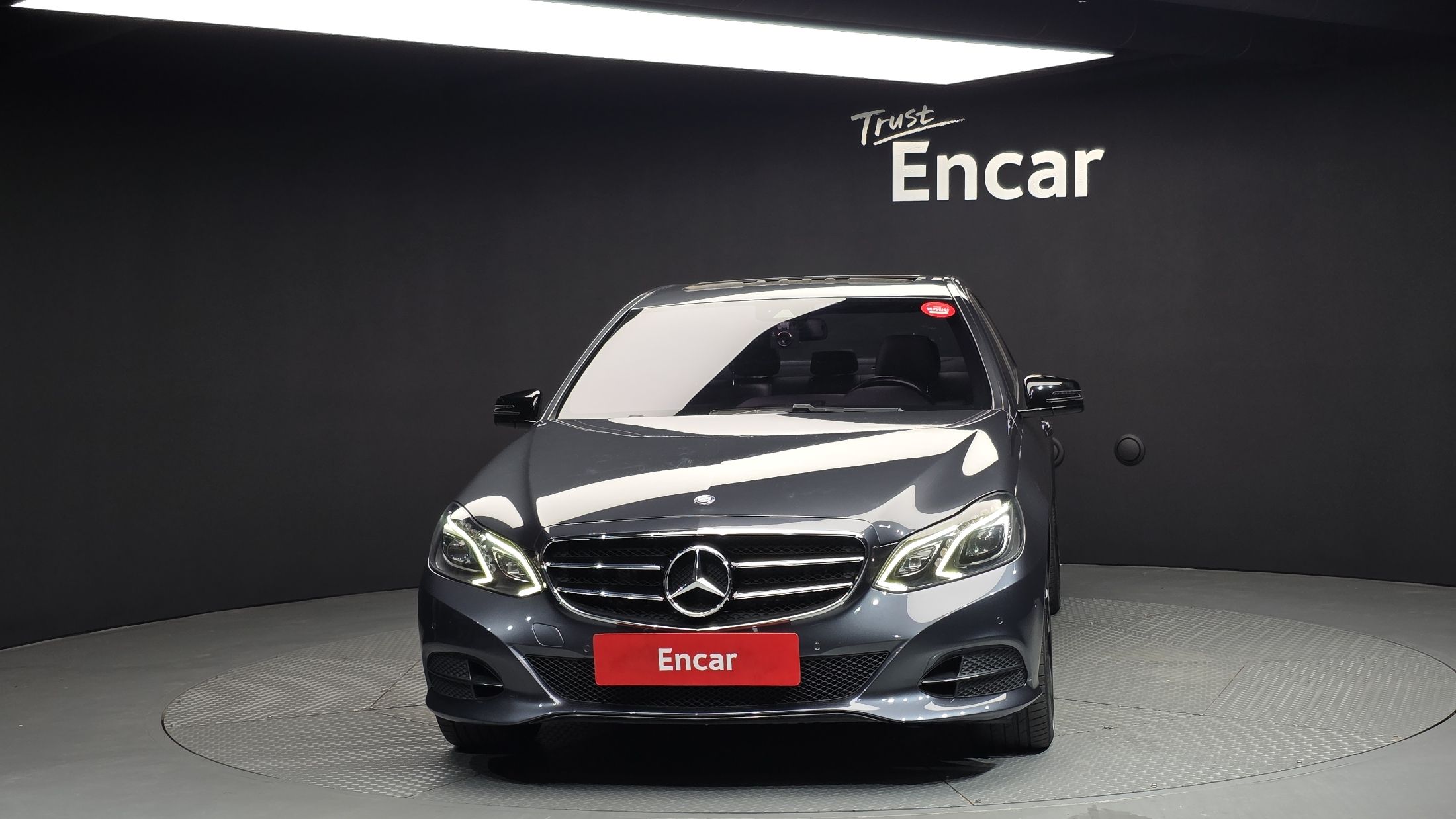 MERCEDES BENZ E-CLASS W212 2016