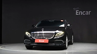 MERCEDES BENZ E-CLASS W213 2017