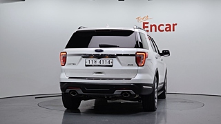 FORD EXPLORER 2018