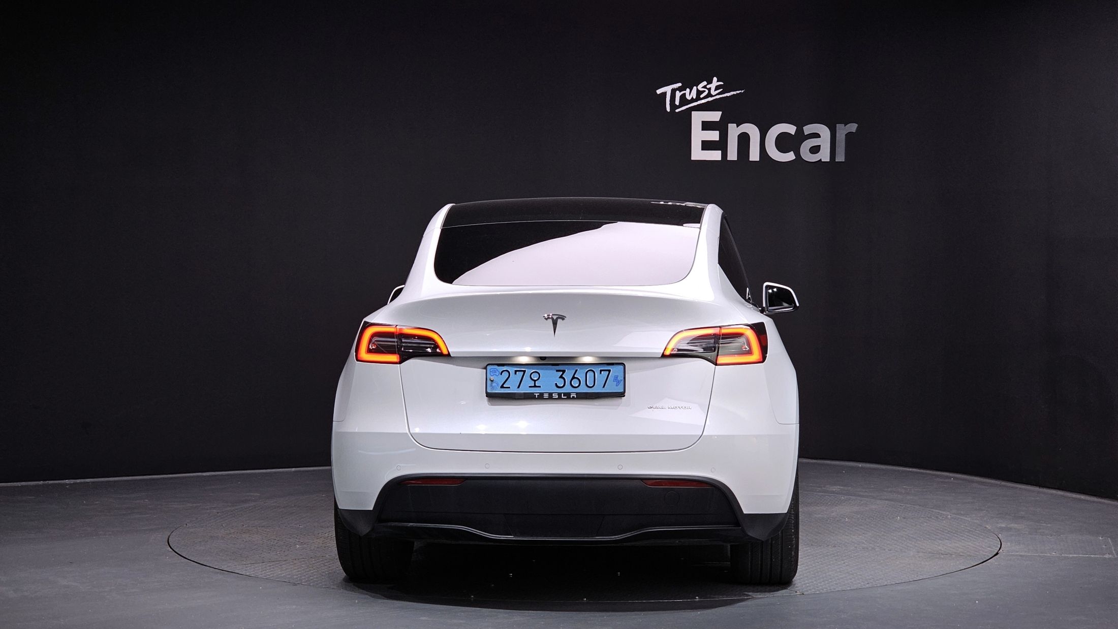 TESLA MODEL Y 2021