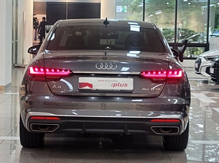 AUDI A4 B9 2023