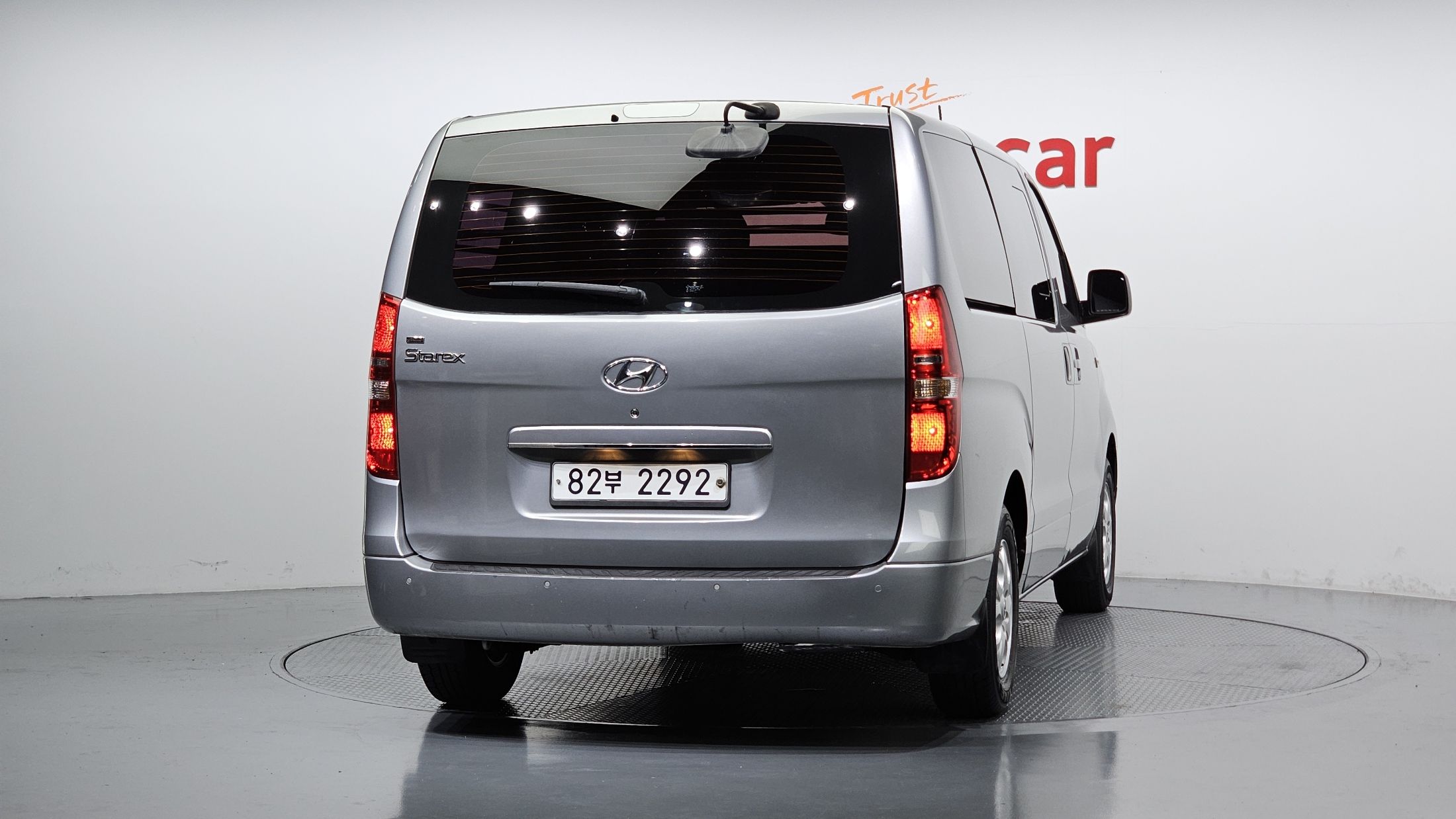 HYUNDAI STAREX GRAND 2014