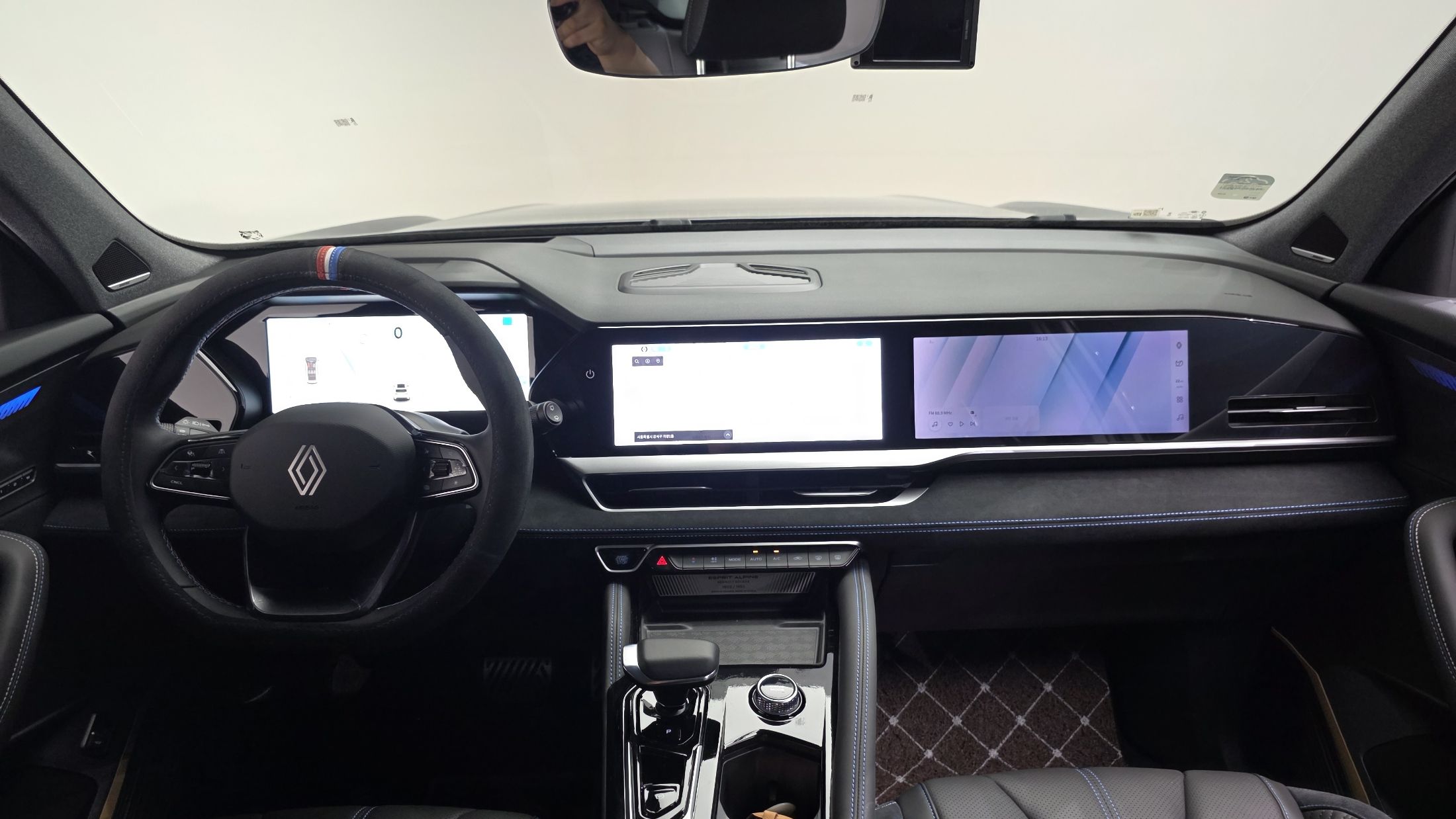 SAMSUNG GRAND KOLEOS 2024