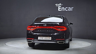 HYUNDAI GRANDEUR IG 2016