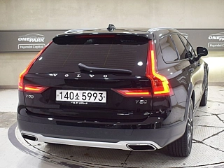 VOLVO V90 CROSS COUNTRY 2020