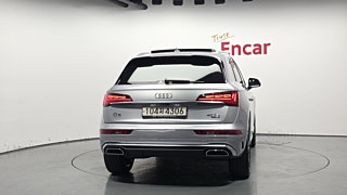 AUDI Q5 FY  40 TDI Quattro Premium 2023