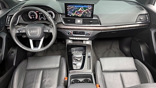AUDI Q5 FY  40 TDI Quattro Premium 2023