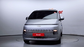 HYUNDAI STARIA 2023