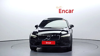 VOLVO V60 CROSS COUNTRY 2019